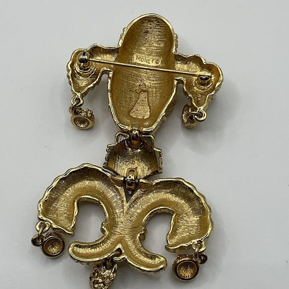 Vintage Monet Statement Brooch Etruscan Revival Style Gold Tone 3” Aztec - Picture 2 of 9